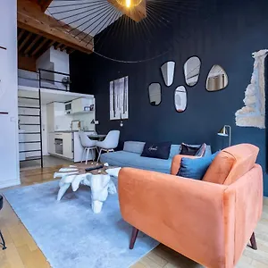 Honore - Merciere , Lyon Frankrijk